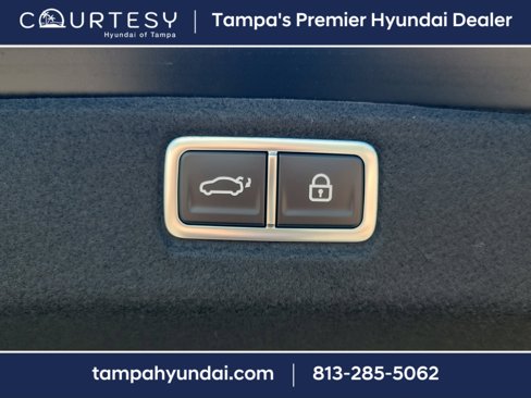 New 2025 Hyundai Sonata Limited image 9