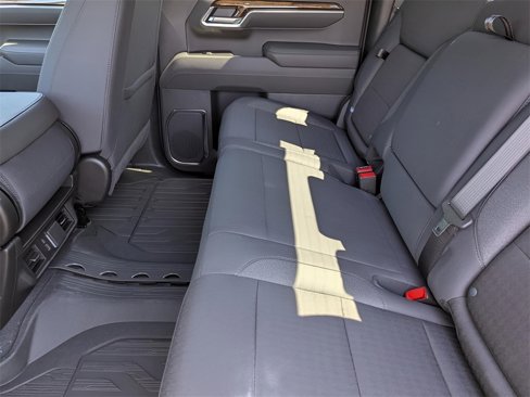 New 2025 GMC Sierra 1500 Elevation image 13