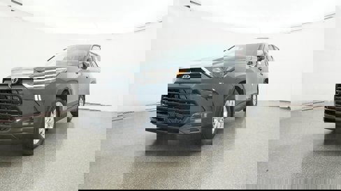 New 2026 Toyota Grand Highlander FWD image 24