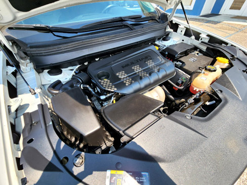 Used 2019 Jeep Cherokee Limited image 29