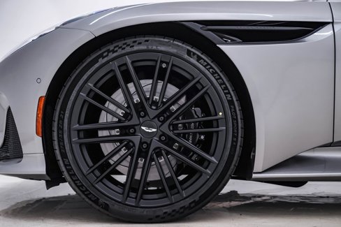 New 2025 Aston Martin DB12 Coupe image 13