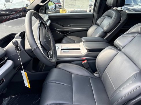 New 2025 Lincoln Navigator L Reserve w/ Jet Appearance Package image 23