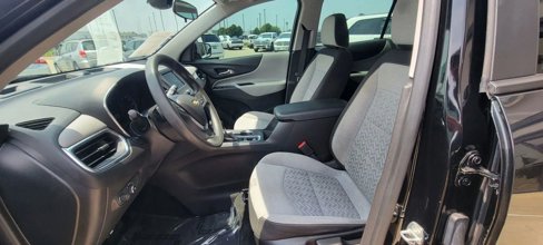 Used 2023 Chevrolet Equinox LS image 11