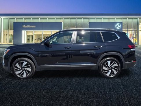 Certified 2025 Volkswagen Atlas SEL image 7