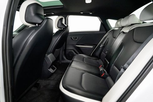Used 2025 Kia K4 GT-Line image 28