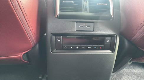 New 2025 MAZDA CX-70 3.3 Turbo w/ Premium Plus Pkg image 17