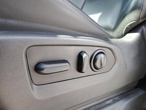 Used 2019 Chevrolet Silverado 1500 LT Trail Boss image 16