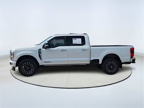 Used 2024 Ford F250 Platinum image 7
