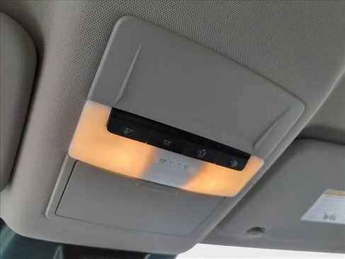 Used 2024 Nissan Rogue S image 15