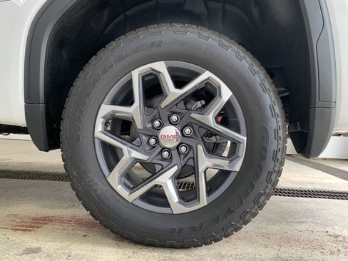 New 2026 GMC Sierra 1500 SLT w/ SLT Convenience Package image 11