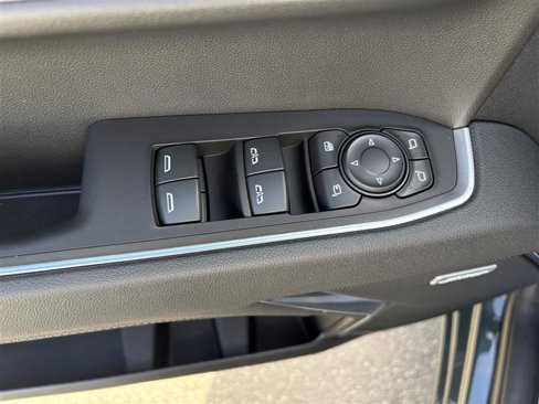 New 2025 Chevrolet Silverado 1500 LTZ image 9