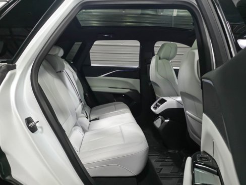 Used 2024 Cadillac Lyriq Luxury w/ LPO, Floor Liner Package image 16