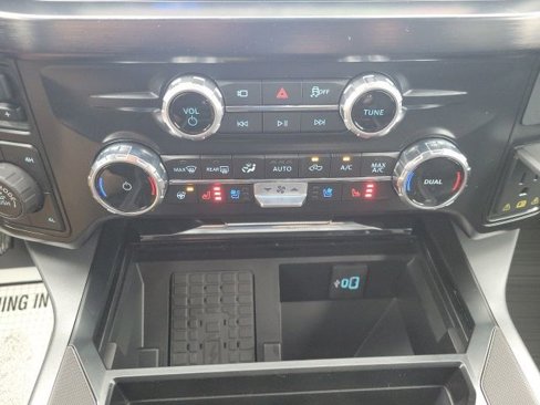 New 2026 Ford F250 4x4 Crew Cab Super Duty image 13