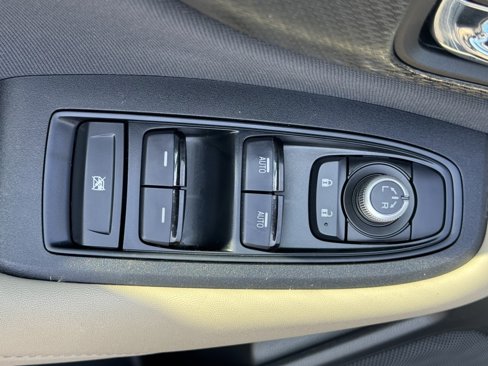 Used 2022 Subaru Outback Premium image 27