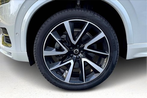 Certified 2024 Volvo XC90 B6 Plus w/ Protection Package Premier image 34