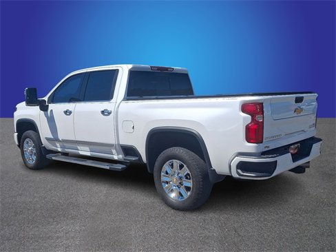 Used 2024 Chevrolet Silverado 2500 High Country w/ High Country Premium Package image 6