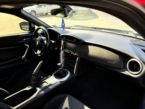 Used 2019 Toyota 86 image 16