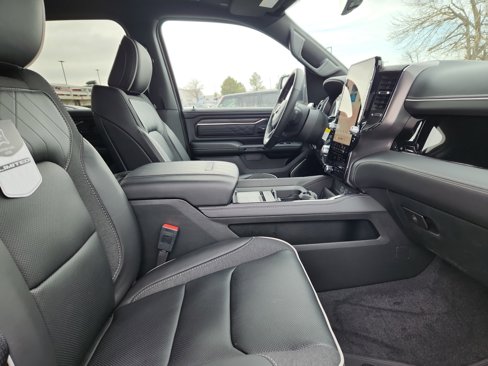 New 2025 RAM 1500 Limited image 19