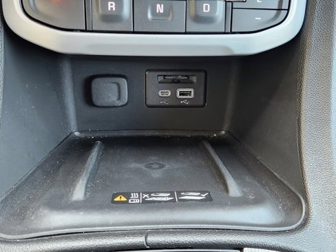 Used 2023 GMC Acadia SLT w/ Technology Package image 23