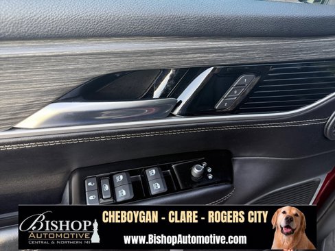 Used 2023 Jeep Wagoneer L Series II image 21