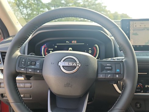 New 2026 Nissan Rogue Platinum image 9