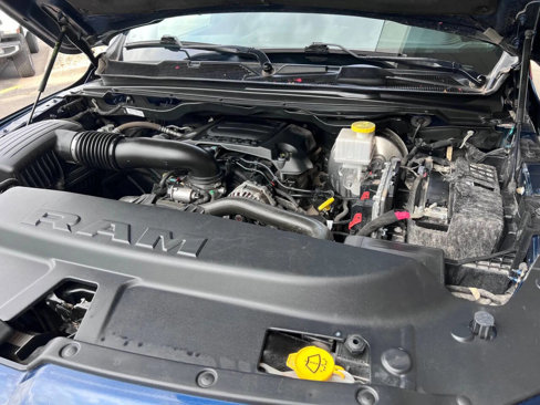 Used 2020 RAM 1500 Laramie w/ Sport Appearance Package image 9