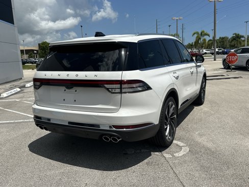 New 2025 Lincoln Aviator Reserve image 6