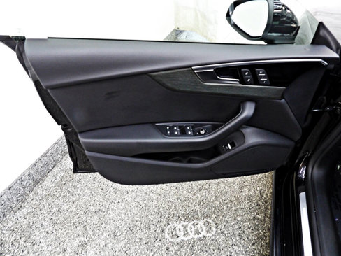 Used 2021 Audi A5 2.0T Premium image 7