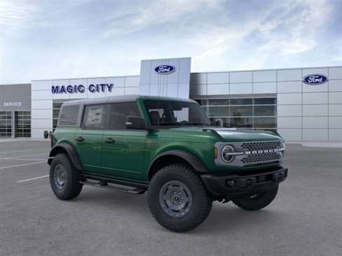 New 2025 Ford Bronco Badlands image 7