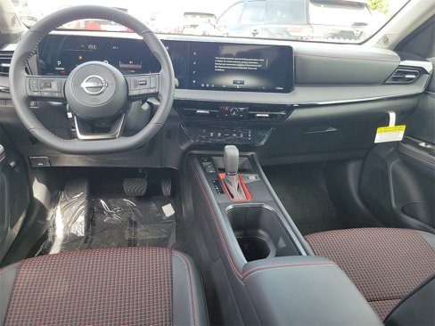 New 2026 Nissan Kicks SR w/ Illumination Package image 4