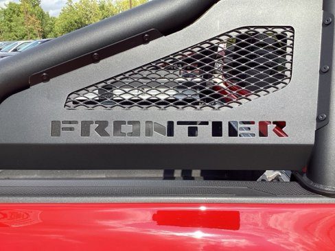 Used 2024 Nissan Frontier PRO-4X w/ Pro Premium Package image 10