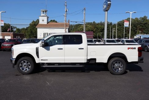 New 2026 Ford F350 Lariat w/ Chrome Package image 17