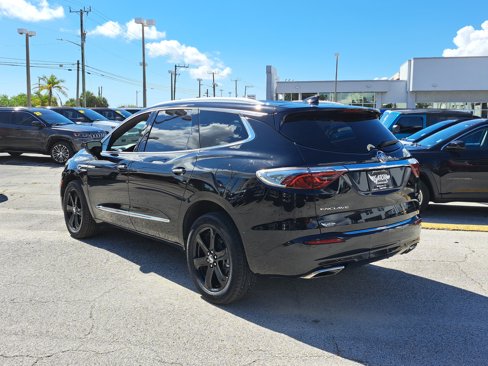 Used 2024 Buick Enclave Essence w/ Sport Touring Edition image 4