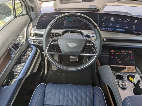 New 2026 Cadillac Vistiq Premium Luxury image 18