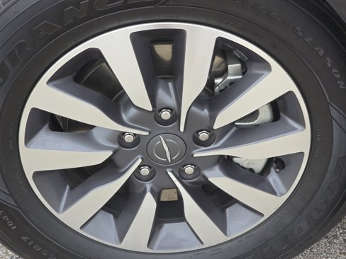 Used 2023 Chrysler Pacifica Limited image 19