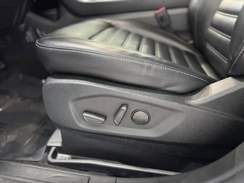 Used 2024 Ford Edge SEL image 18