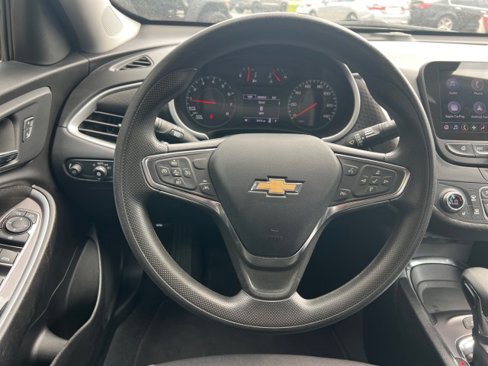 Used 2024 Chevrolet Malibu LT image 19