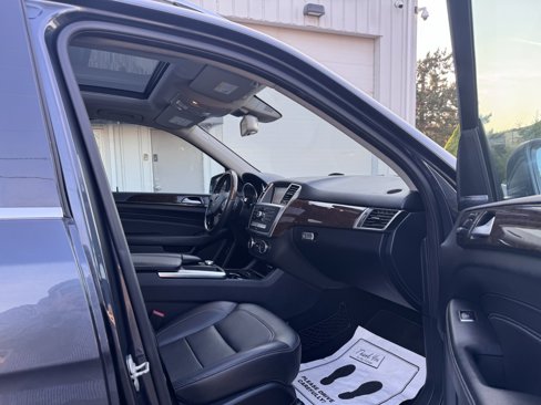 Used 2013 Mercedes-Benz ML 350 4MATIC image 29