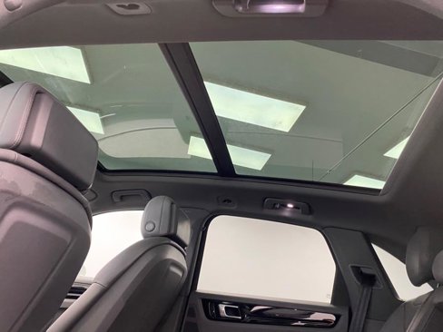 Used 2021 Porsche Cayenne image 37