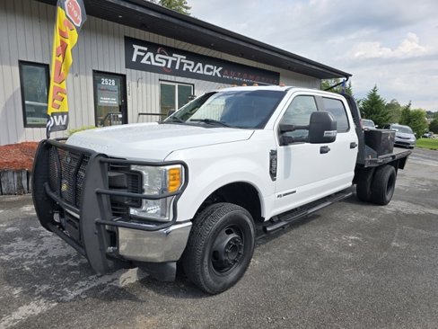 Used 2017 Ford F350 XL w/ Power Equipment Group image 1