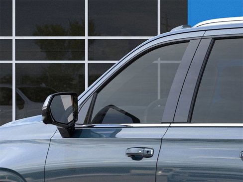 New 2026 Chevrolet Suburban Premier image 12