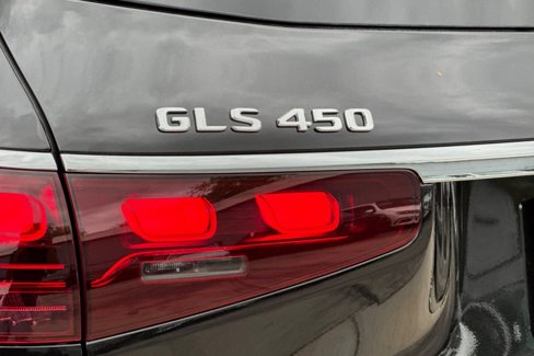 New 2026 Mercedes-Benz GLS 450 4MATIC image 36