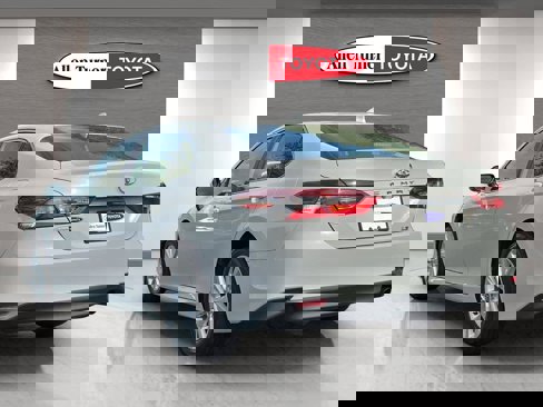 Used 2024 Toyota Camry LE image 9