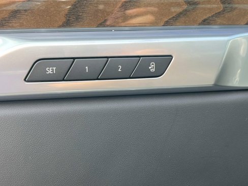 New 2025 Cadillac Escalade Sport Platinum w/ LPO, ONYX Package image 27