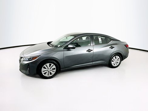 Used 2024 Nissan Sentra S image 4