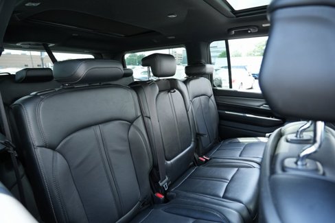 Used 2024 Jeep Wagoneer Series II image 24