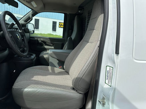 Used 2024 Chevrolet Express 2500 w/ Driver Convenience Package image 11