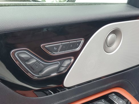 New 2025 Lincoln Aviator Reserve w/ Equipment Group 201A image 9