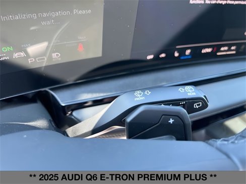 New 2025 Audi Q6 e-tron Premium Plus image 20