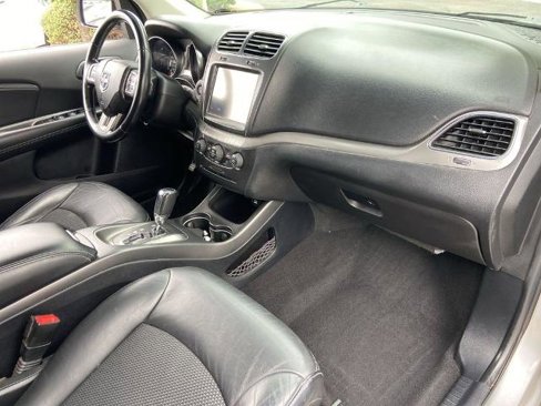 Used 2020 Dodge Journey Crossroad image 29